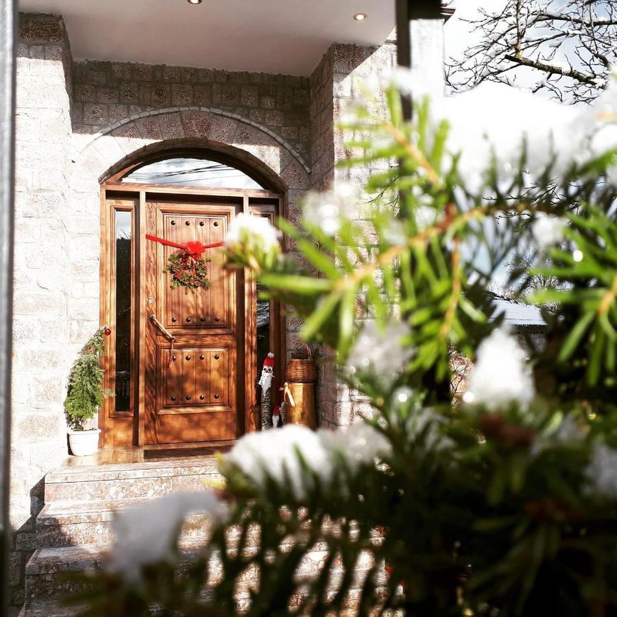 Hotel Bujtina Liana Voskopojë Exterior foto